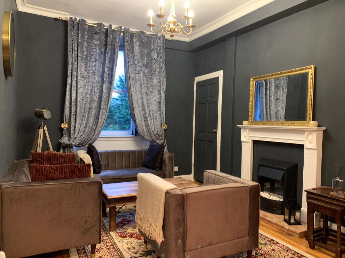 Glamours Stylish Victorian Apartment Near City Centre EDI Kültér fotó